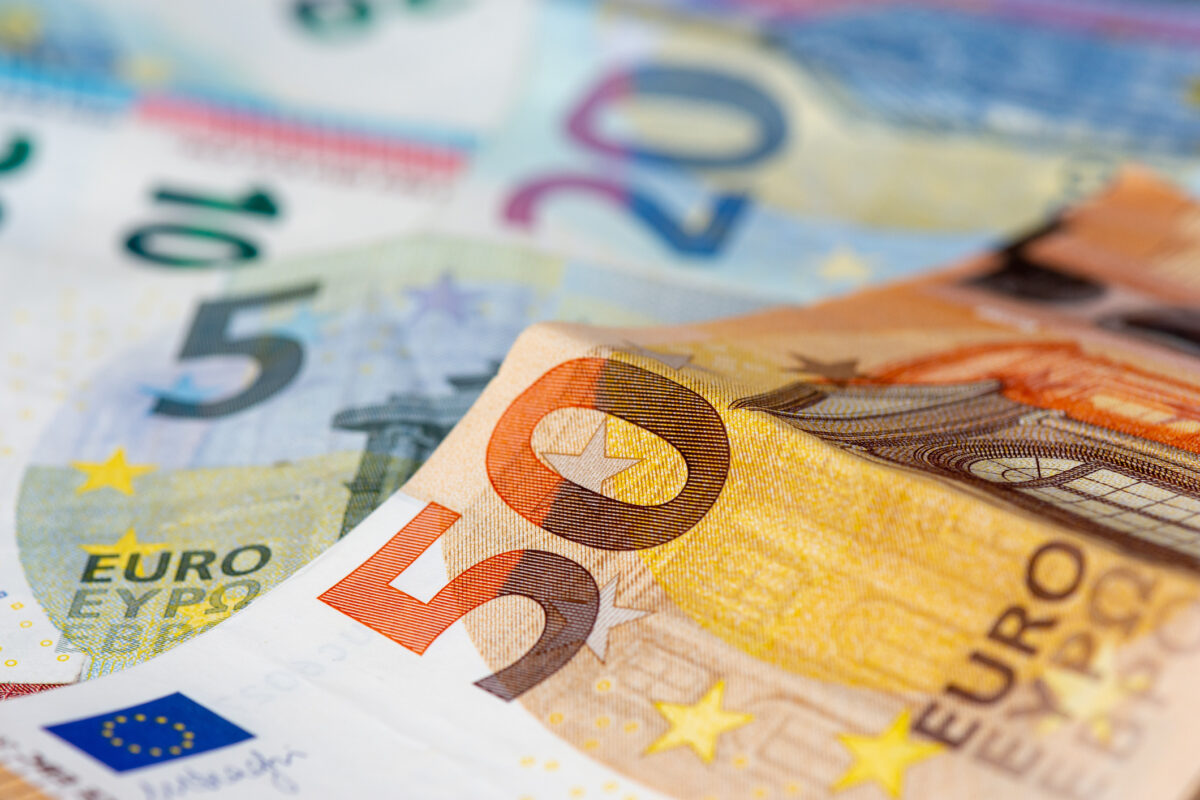 Parlament Europejski wprowadza nowe zasady dotyczące minimalnego wynagrodzenia